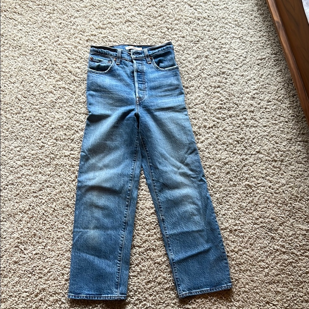 Levi’s Ribcage Straight Crop Blue Denim Jeans
